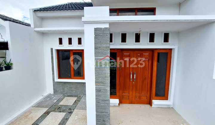 Rumah minimalis modern type 50/72 2