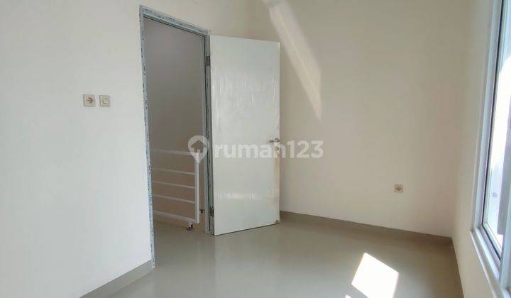 Rumah Murah minimalis daerah taman Jakarta pusat Shm