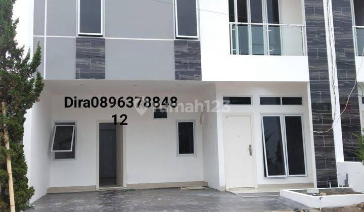 Di  Rumah murah 2 Lantai SHM di jl. cempaka putih Jakarta pusat