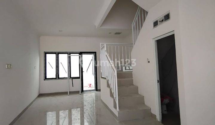 Rumah Dijalan Cempaka Putih Barat, Jakarta Pusat 2