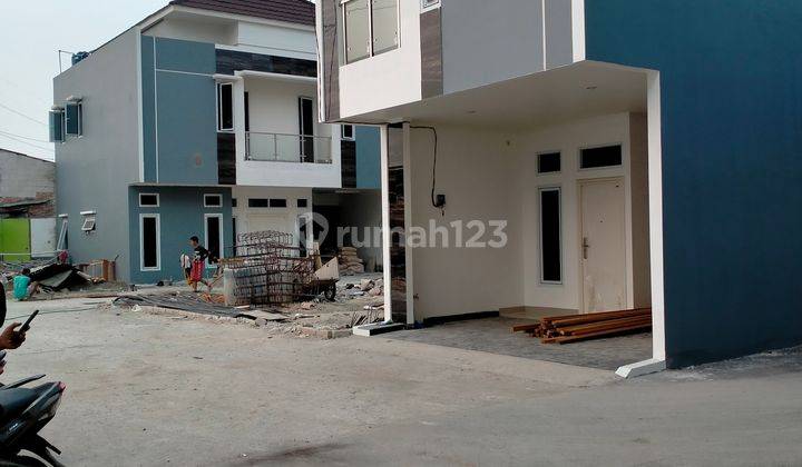 Di Jual  Rumah Cantik 4 kamar di Matraman 1