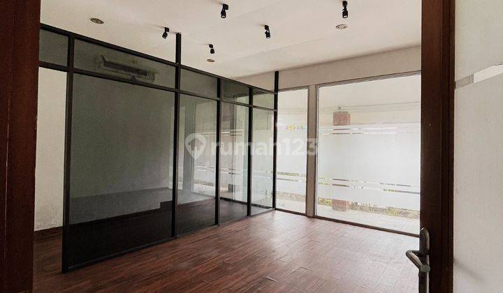SPACE WITH IMB & PARKING  2