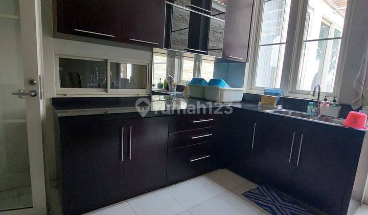 Pakuwon City Mewah Fully Furnished 18