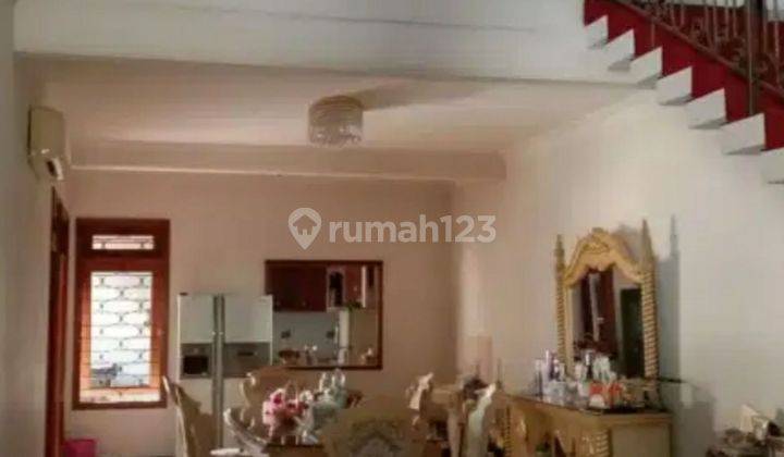 Rumah 2 Lantai pusat Kota selangkah ke Raya darmo 2