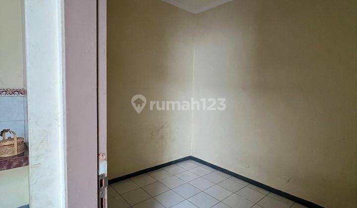 Turun Harga Rumah 1.5 Lantai Klampis dekat merr 2