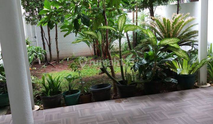8996 - Rumah di sinabung luas 323 SHM Unfurnished bagus 2