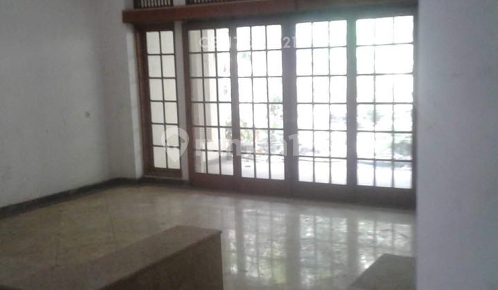 Rumah Hitung Tanah Pinggir Jalan Di Pondok Indah NV17070