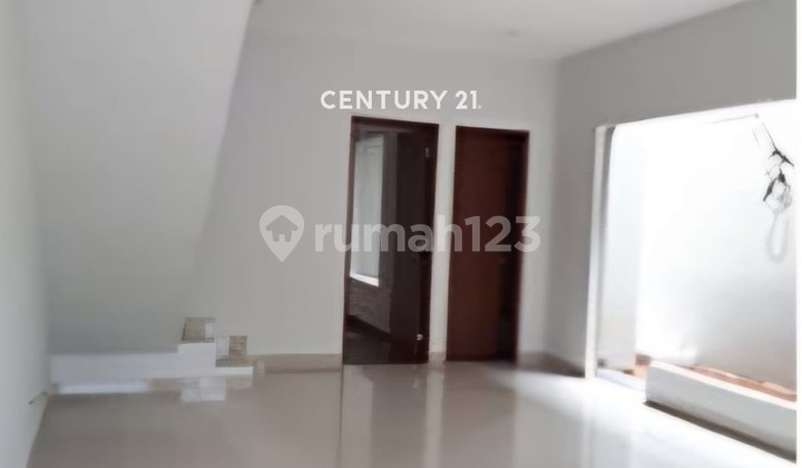 Rumah 2 Lantai Siap Huni di Jakarta Barat Gb 17851 2