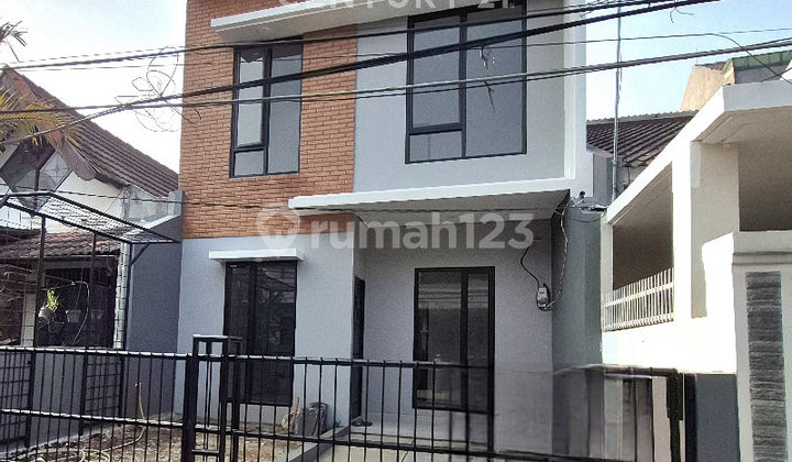 Brand New 2-Story House in Sector 5 Bintaro AM16220