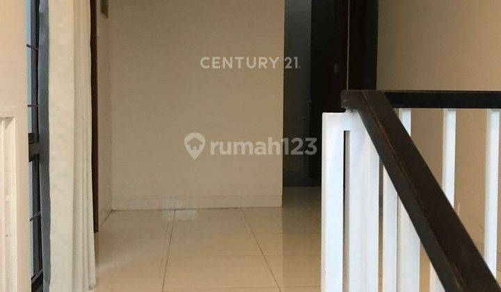 Disewakan Rumah Asri Posisi Hook Di Discovery Bintaro BS15750 2