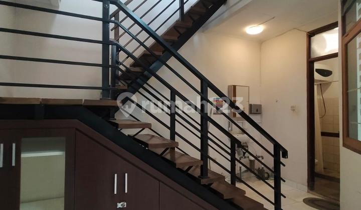 Disewakan Langka Rumah Full Furnish Kembar Mas Siap Huni Kondisi Sangat Oke