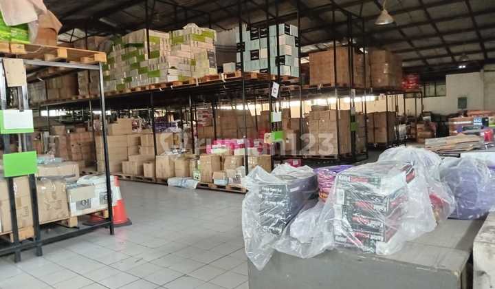Quick Sale of Strategic Warehouse in Caringin Quick Sale of Strategic Warehouse in Caringin
