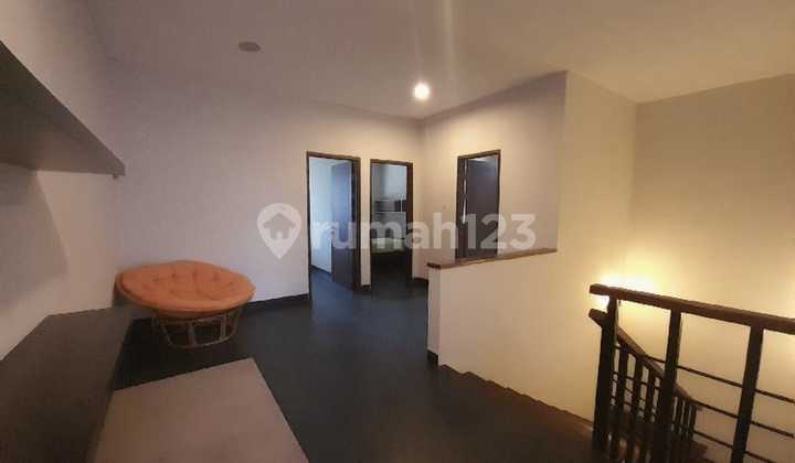 Rumah Cantik Full Furnish Setraduta 2