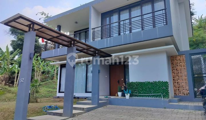 Rumah Vila Cantik Asri Resor Dago Pakar