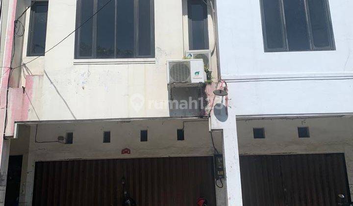 Disewakan Ruko Lokasi Strategis di Taman Kopo Indah 3 1