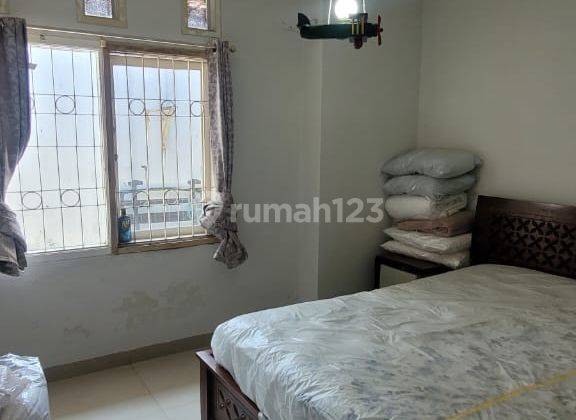 Dijual Rumah Cantik Tengah Kota Sayap Srimahi Kembar BKR 2