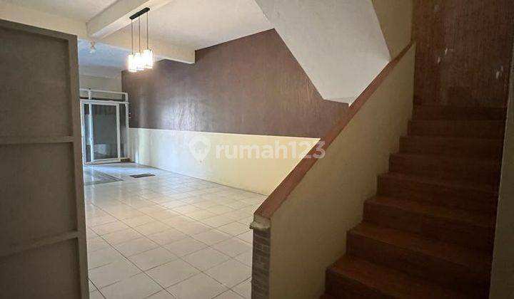 Sewa Ruko Minimalis Semi Furnish Taman Holis Indah 9
