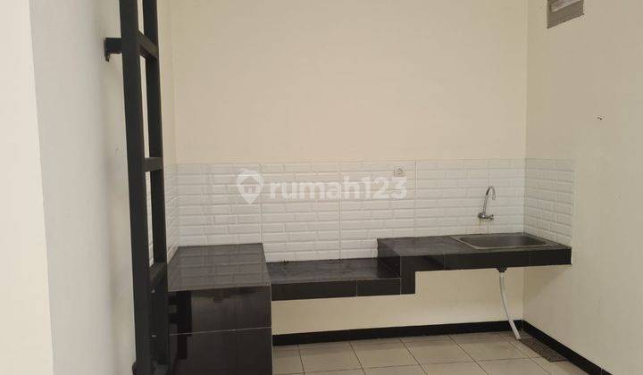 Sewa Ruko/Ruang Usaha Mainroad Otista Sayap Sudirman 8