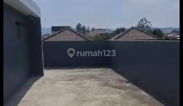 Disewa Ruko Bagus Strategis Kota Baru Parahyangan 2