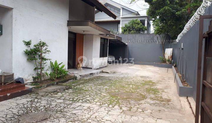 Rumah Hook Murah Harga Miring Lokasi Prime di Jalan Elang 1