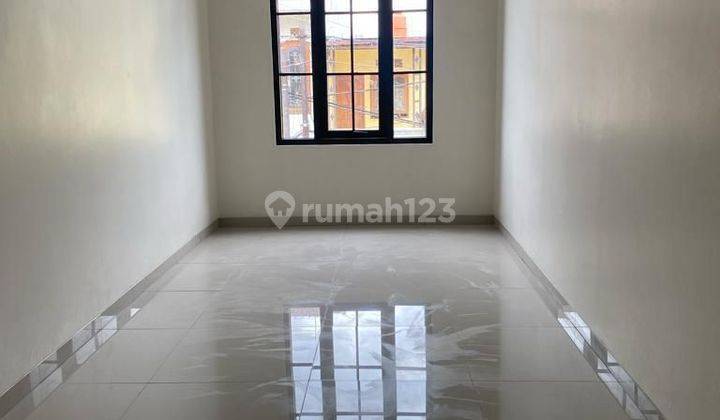 Rumah Baru Lux Minimalis di Kopo Permai 2