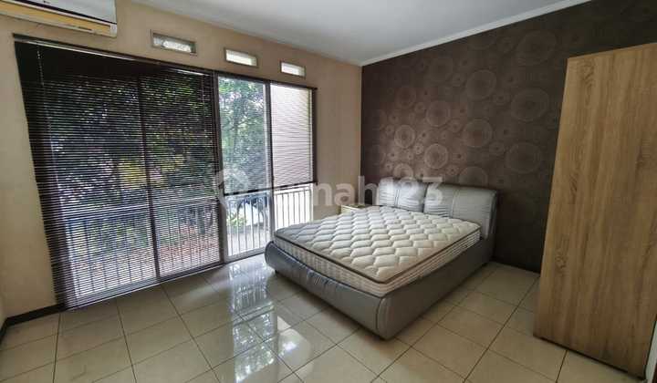 Rumah Mewah Full Furnish di Kota Baru Parahyangan Rumah Mewah Full Furnish di Kota Baru Parahyangan