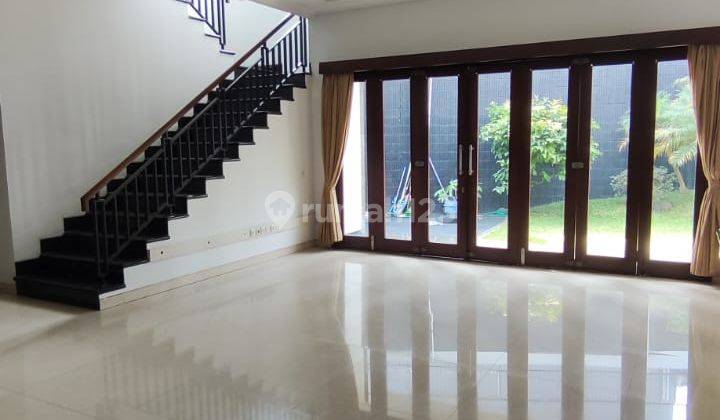 Disewa Rumah Lux Semi Furnish Di Singgasana Pradana 1