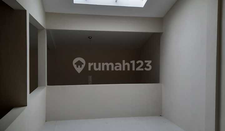 Rumah Baru Minimalis Tengah Kota Kembar Bkr 1