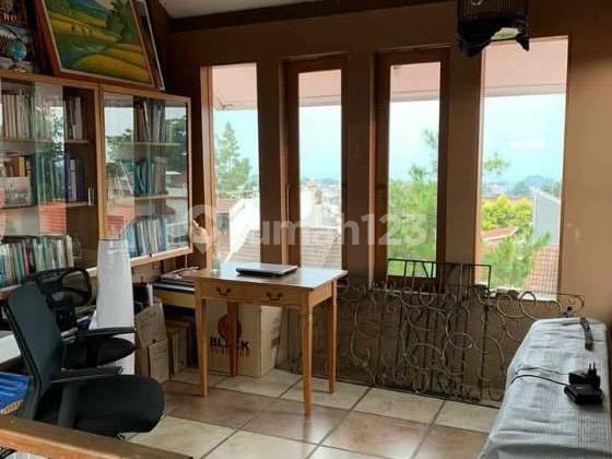 Good 3-Story House Fully Renovated in Pondok Hijau Setiabudi