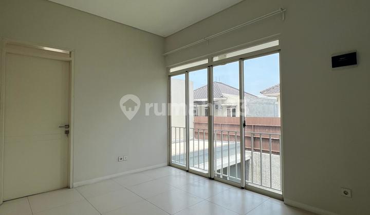 Spacious Comfortable Home in Tatar Purbasari, Kota Baru Parahyangan