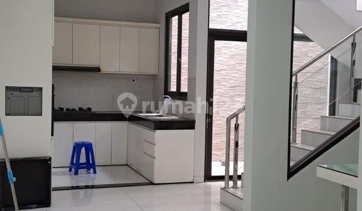 Rumah Bagus Minimalis Sayap Sudirman 1