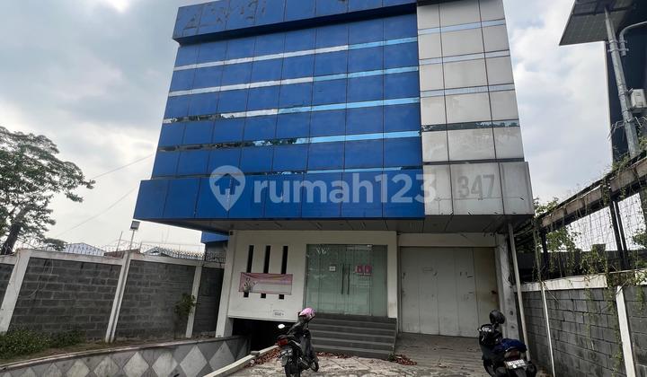 Gedung Kantor Mainroad Soekarno Hatta Dekat Mekarwangi 1