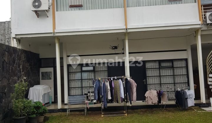 House + Good Classic Strategic Boarding Wing Riau 2