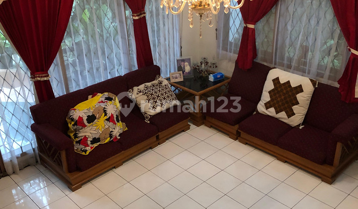 Rumah Siap Huni Lokasi Bagus Setraduta Rumah Siap Huni Lokasi Bagus Setraduta