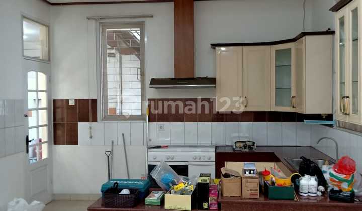 Comfortable and Lush House in Sutami Area 2