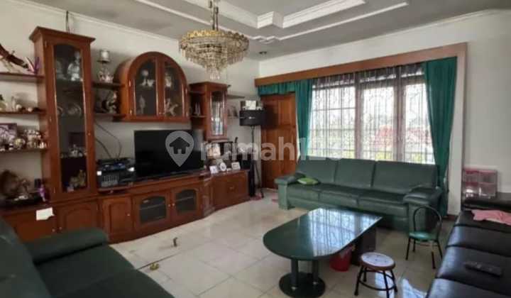 Rare, Nice House, Taman Pratista Complex. Rare, Nice House, Taman Pratista Complex.