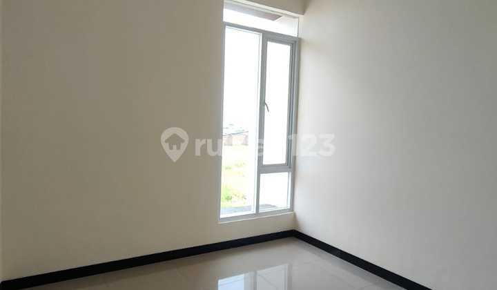 Rumah Bagus Sudah Renovasi Taman Kopo Indah V 2