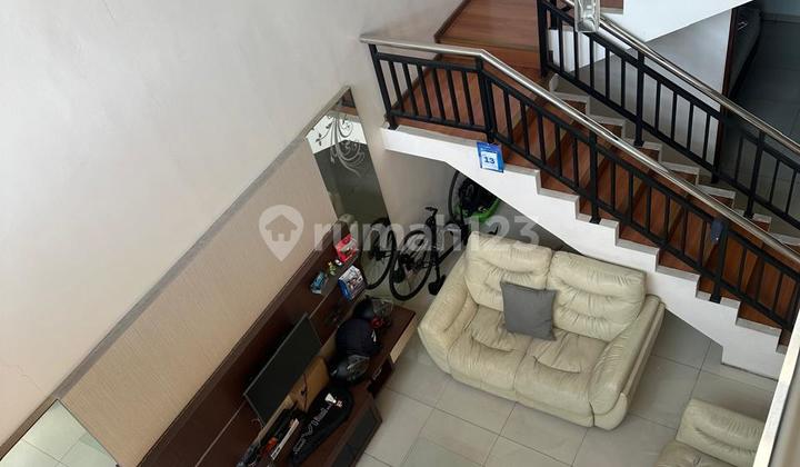 Disewakan Rumah Singgasana Pradana Furnish Jarang Ada Siap Huni Lokasi Menarik 2