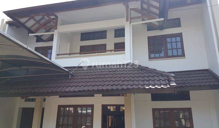 Sewa/Jual Rumah Besar Bagus Furnish Setramurni 1