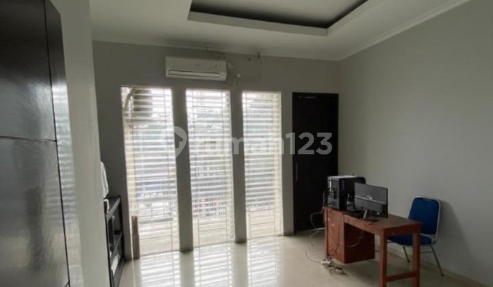 Rumah Baru Renovasi Komplek Sumber Sari