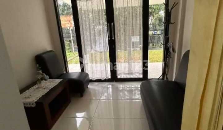 Rumah Nyaman Asri Lokasi Strategis di Setiabudi 2