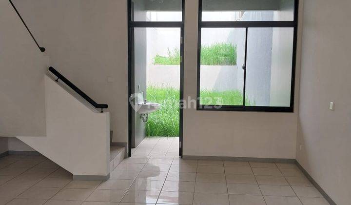 Ruko Hbbc di Kota Baru Parahyangan 2