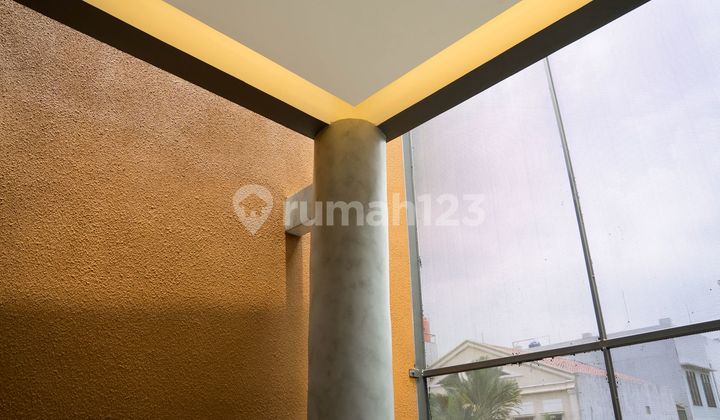 Rumah Baru Modern Mekarwangi Lokasi Depan 2