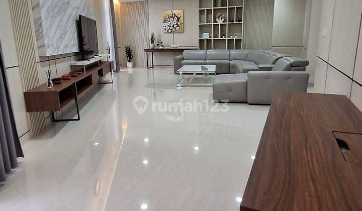 Rumah Cantik Full Furnish Cluster Emily Tipe Hook Summarecon Bandung 1