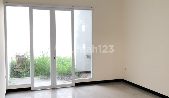 Rumah Bagus Taman Kopo Indah V