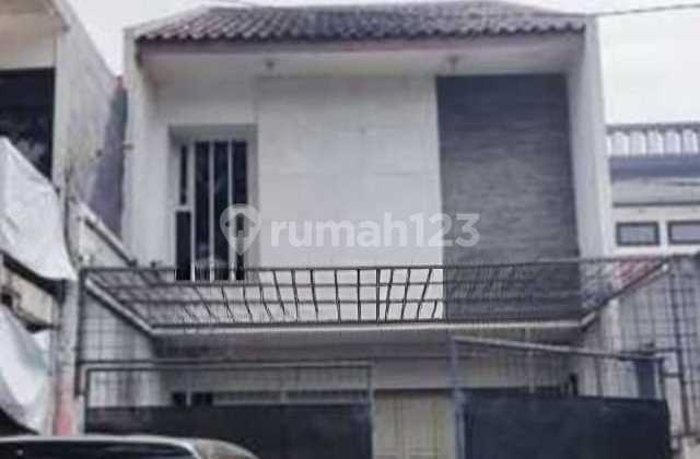 Strategic Shop House Busy Main Road Toha 2