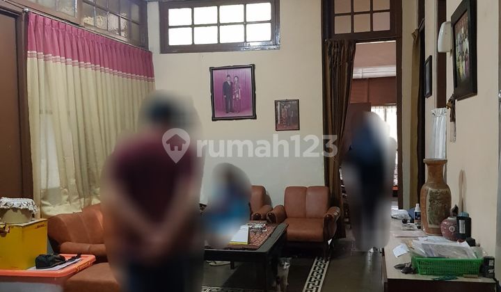 Rumah Strategis Jalan Riau Dekat Urbanview Hotel 2