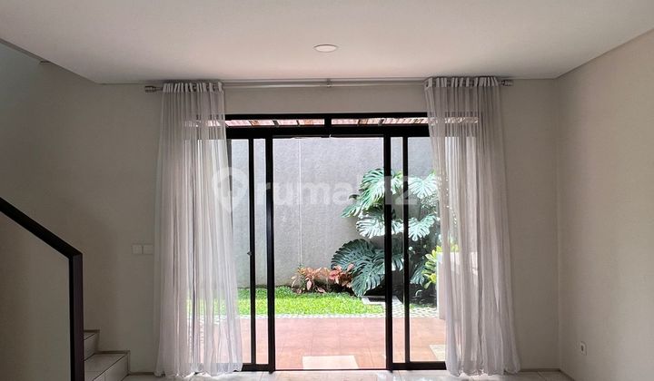 Rumah Cantik Tatar Simakirana Kota Baru Parahyangan