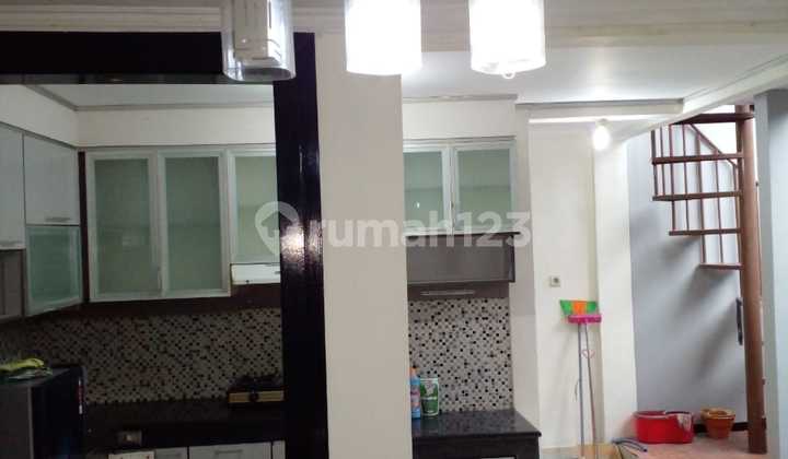 Rumah Furnish di Kota Baru Parahyangan 2