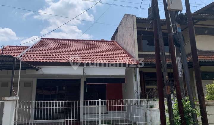 For Rent Rare Ready-to-Occupy House in Muara Bandung Residence, Strategic City Center Location, Move-In Ready